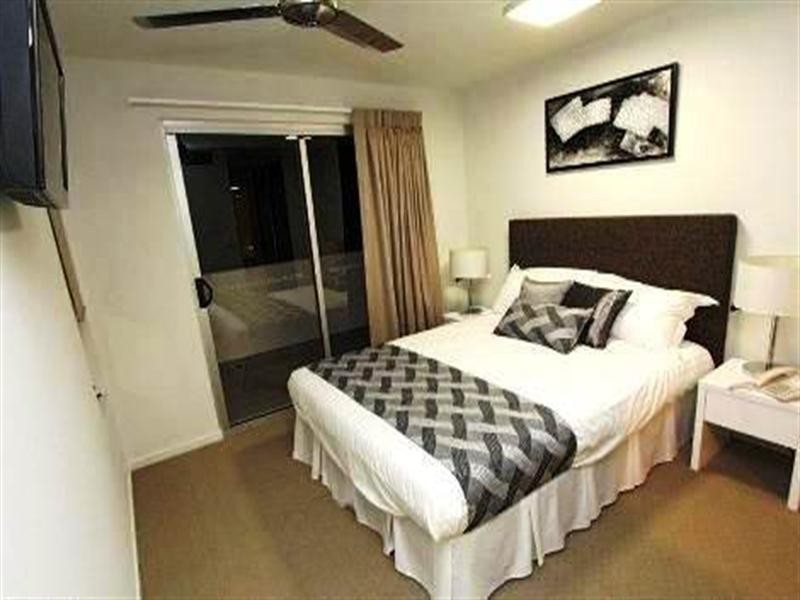 12/18 Gailey Road, St Lucia QLD 4067