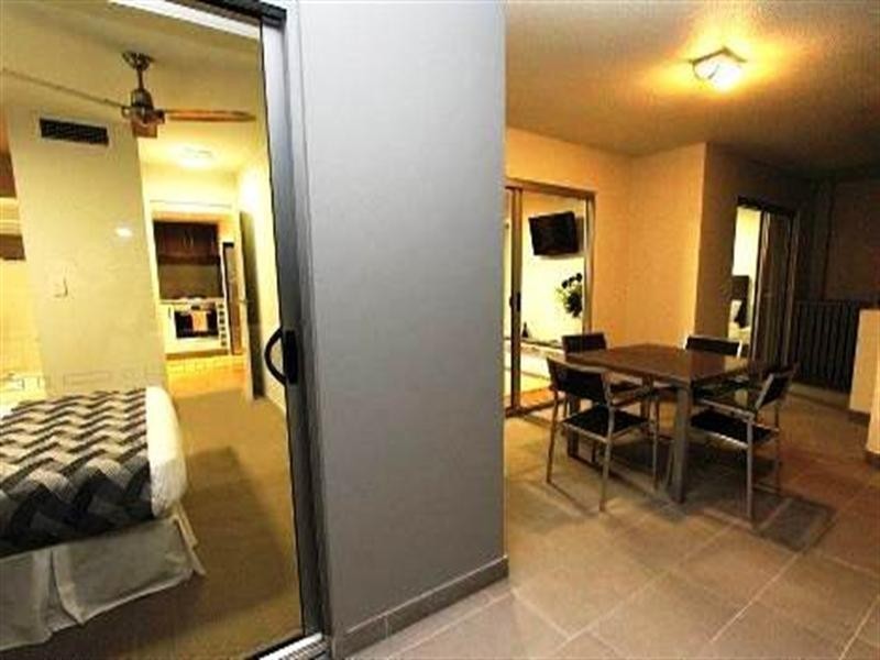 12/18 Gailey Road, St Lucia QLD 4067