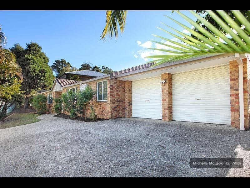 7 Geewan Place, Chapel Hill QLD 4069