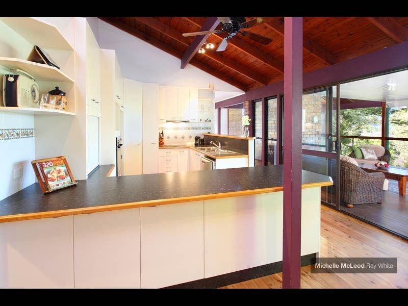 95 Bielby Road, Kenmore Hills QLD 4069