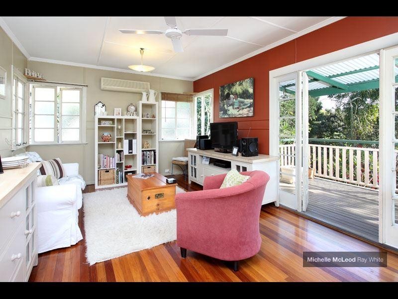 107 Jerrang Street, Indooroopilly QLD 4068