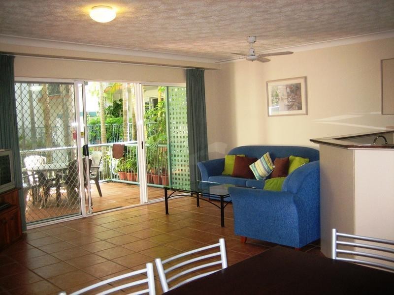 7 Redondo Avenue, Miami QLD 4220