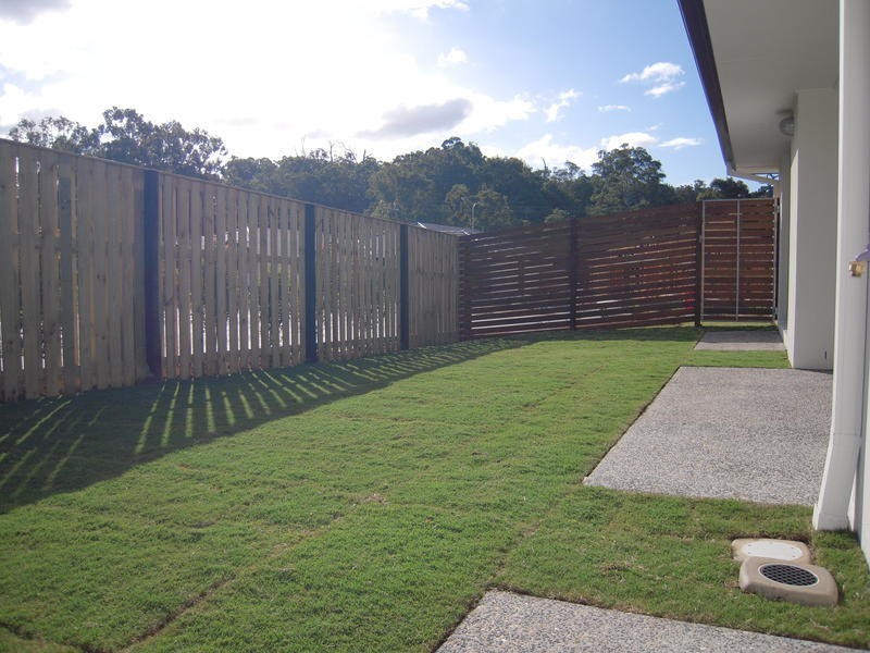 16 Firecrest Crescent, Upper Coomera QLD 4209