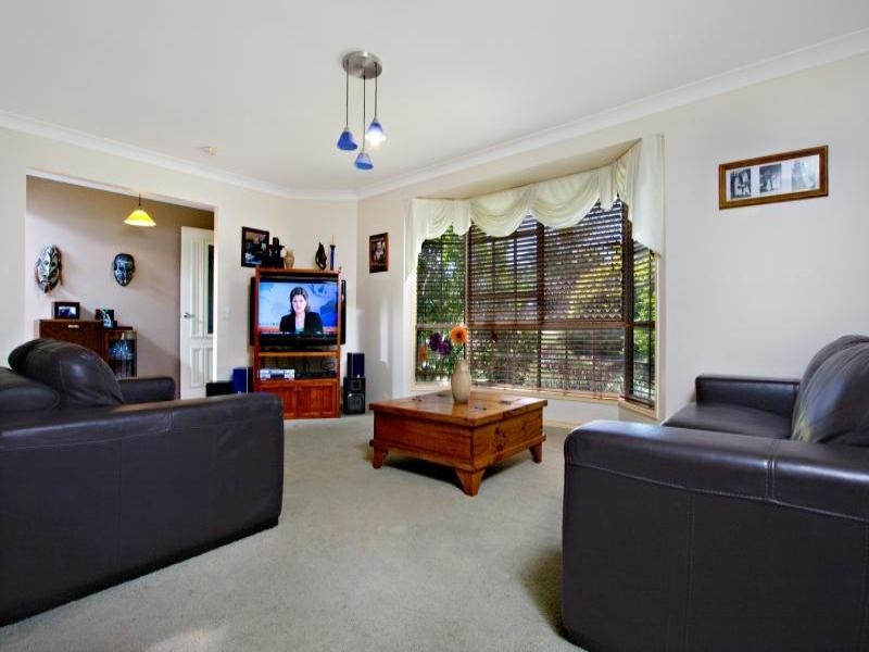 102 Merridown Drive, Merrimac QLD 4226