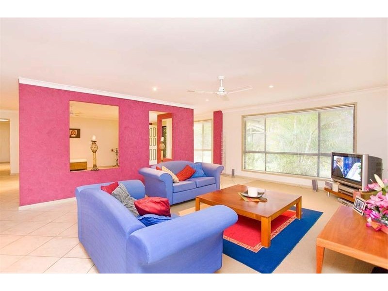 1 Daffodil Street, Tallebudgera QLD 4228