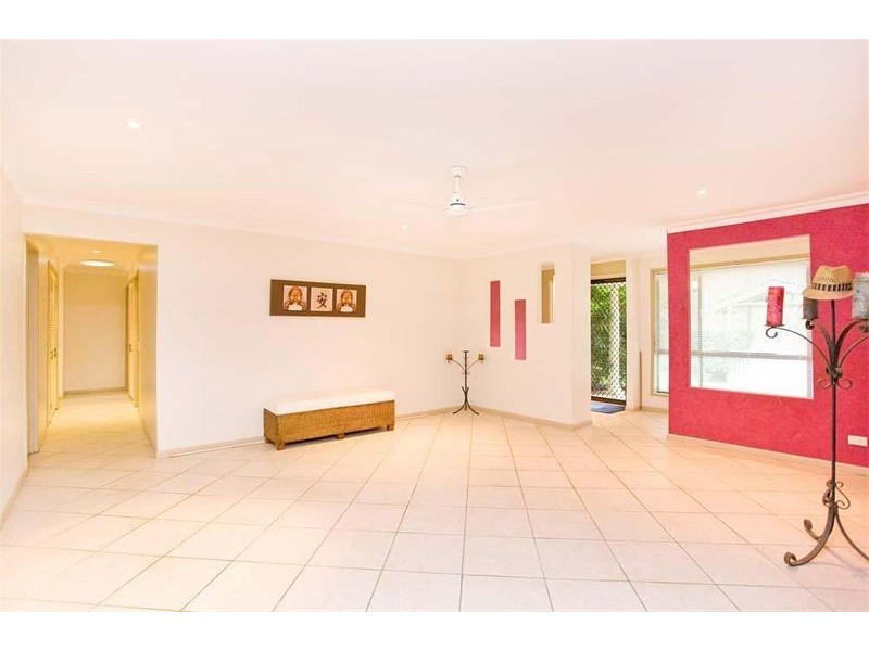 1 Daffodil Street, Tallebudgera QLD 4228