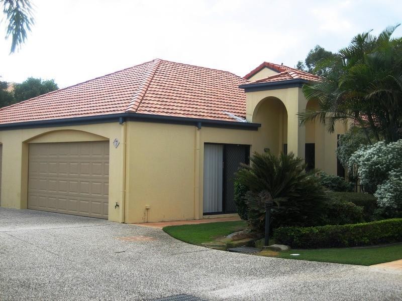 35 Beachcomber Court, Burleigh Waters QLD 4220