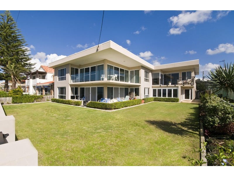 484 The Esplanade, Palm Beach QLD 4221