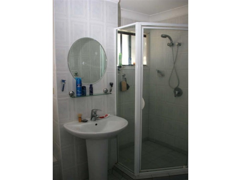 8/9 Jodie Court, Mermaid Waters QLD 4218