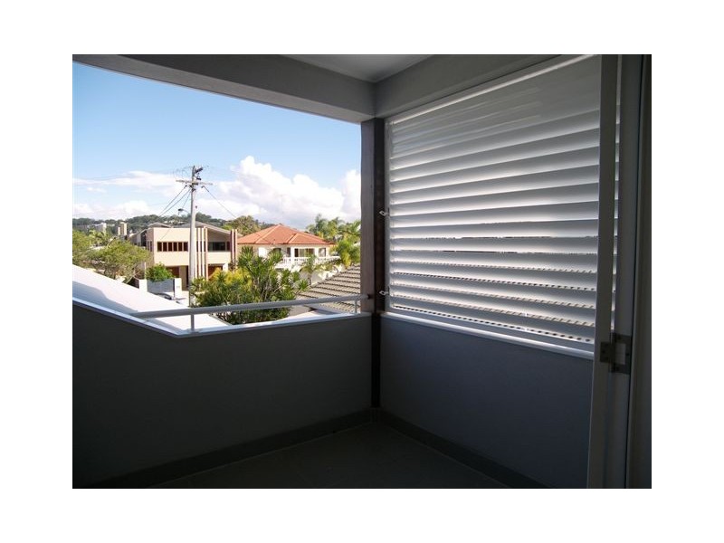 3 Banksia Broadway, Burleigh Heads QLD 4220