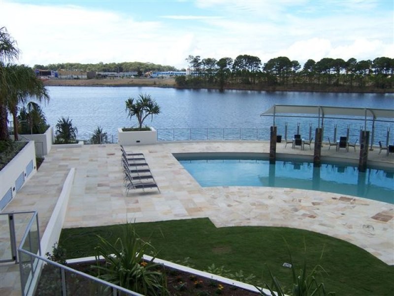 Varsity Lakes QLD 4227