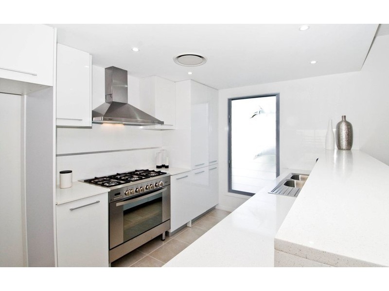 Varsity Lakes QLD 4227