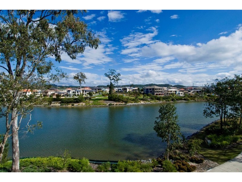 Varsity Lakes QLD 4227