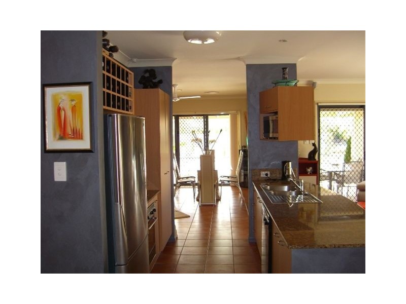 41 Gardendale Drive, Burleigh Waters QLD 4220