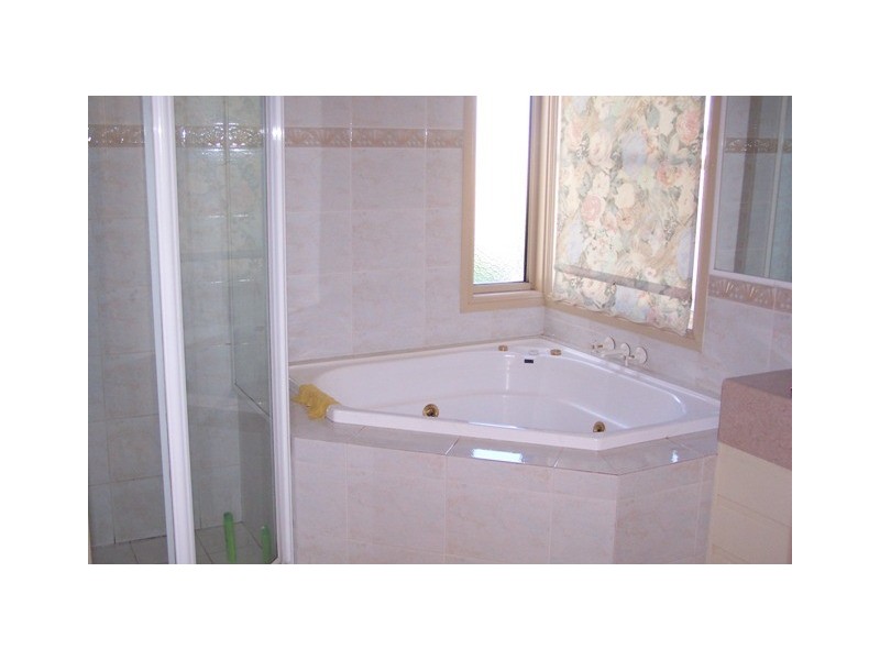 14 Massachusetts Court, Varsity Lakes QLD 4227