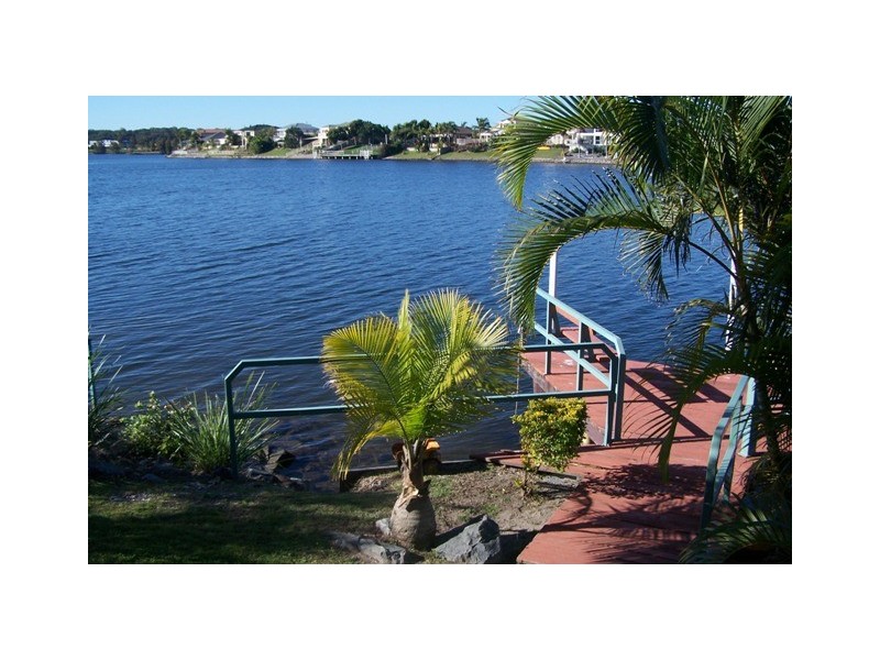 14 Massachusetts Court, Varsity Lakes QLD 4227