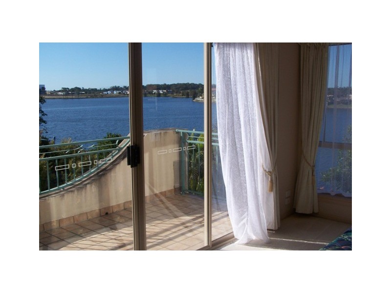 14 Massachusetts Court, Varsity Lakes QLD 4227