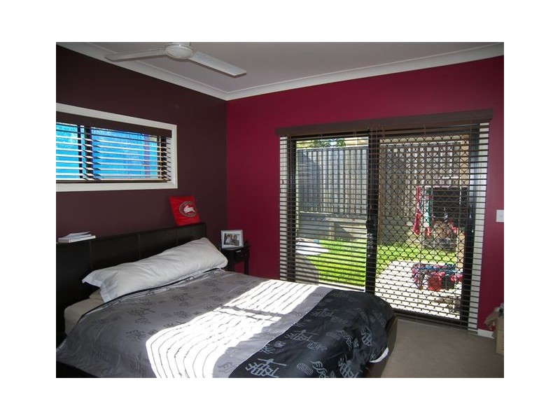 5 Acklin Court, Varsity Lakes QLD 4227