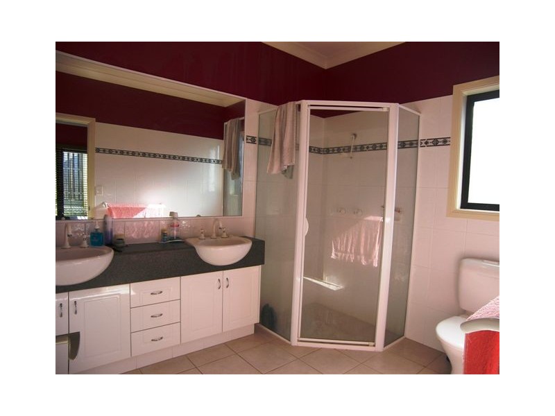 5 Acklin Court, Varsity Lakes QLD 4227