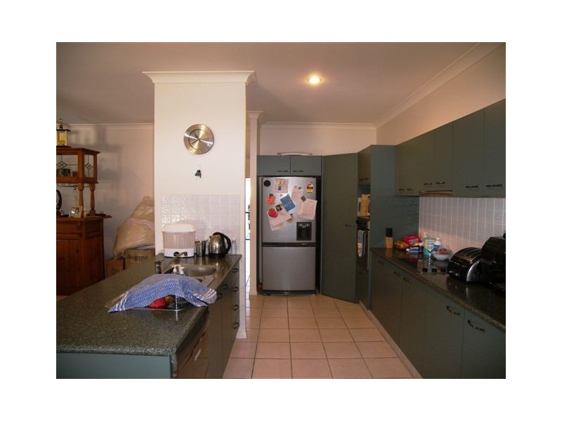 5 Acklin Court, Varsity Lakes QLD 4227