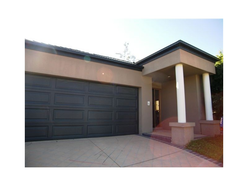 5 Acklin Court, Varsity Lakes QLD 4227