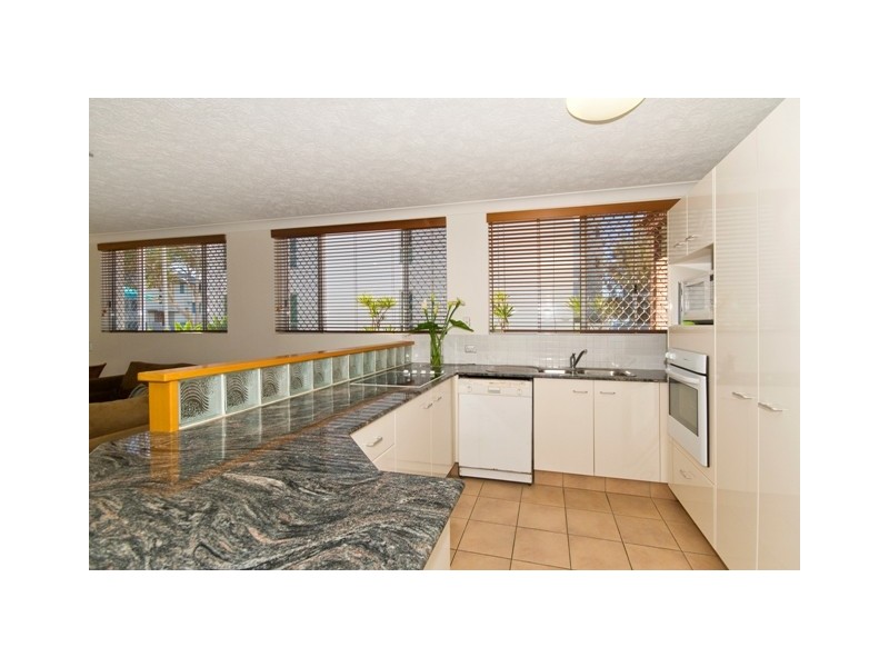 1/6 Tomewin Street, Currumbin QLD 4223