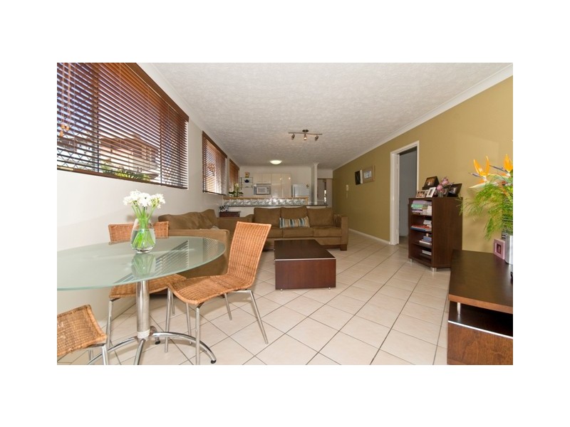 1/6 Tomewin Street, Currumbin QLD 4223