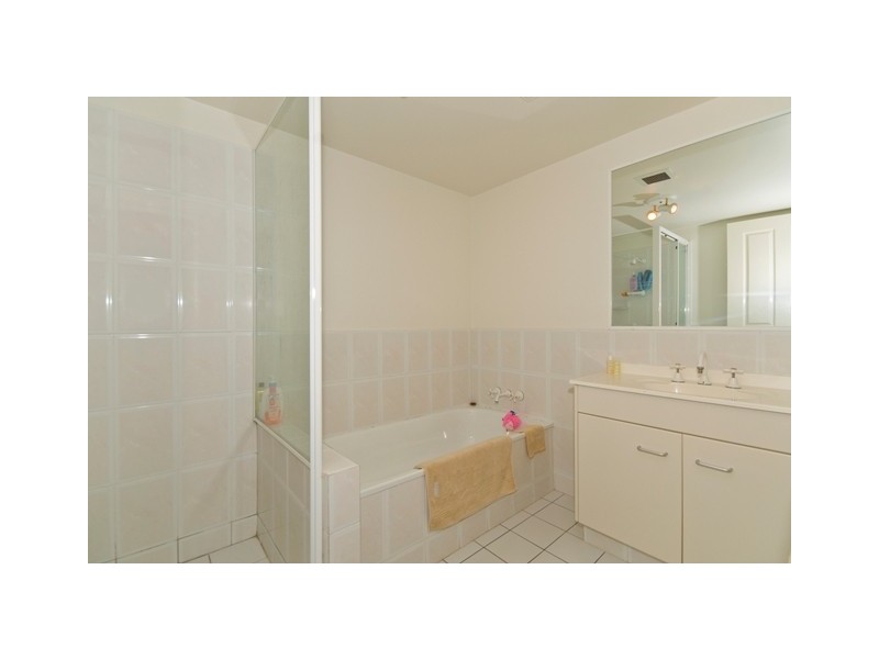 1/6 Tomewin Street, Currumbin QLD 4223