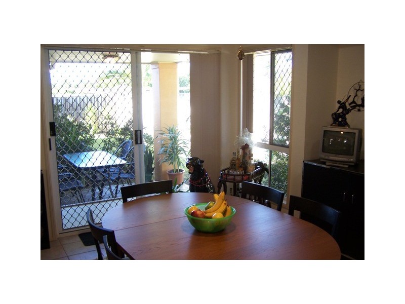 3 Illinois Court, Varsity Lakes QLD 4227