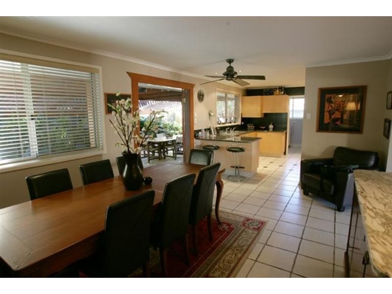 330 Monaco Street, Broadbeach Waters QLD 4218