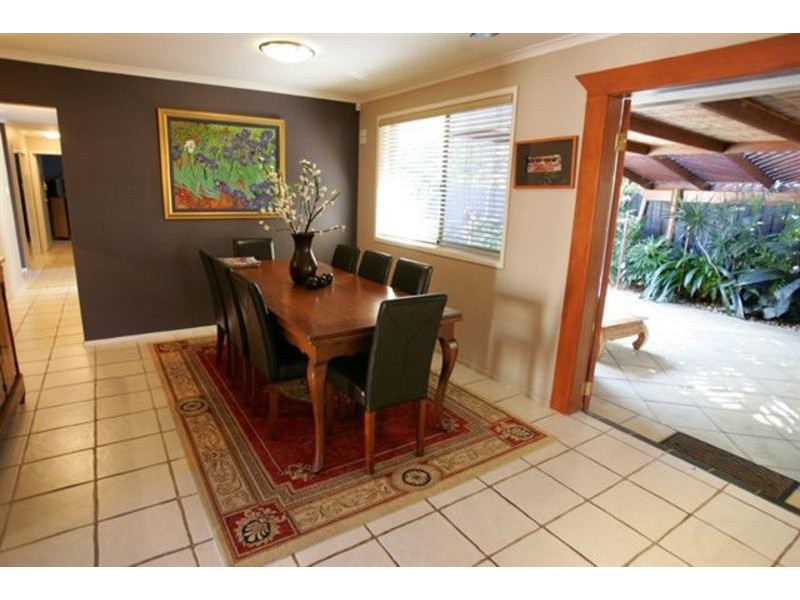 330 Monaco Street, Broadbeach Waters QLD 4218