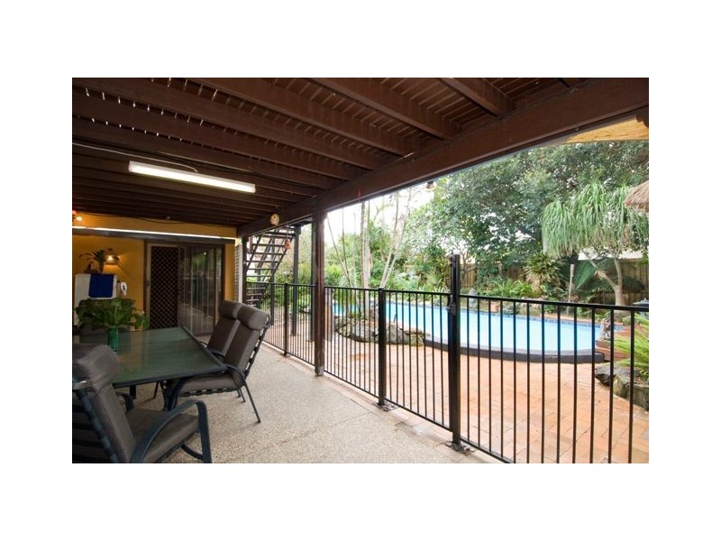 103 Burleigh Street, Burleigh Waters QLD 4220