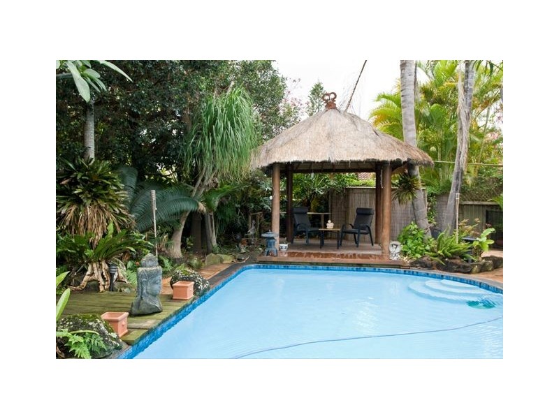 103 Burleigh Street, Burleigh Waters QLD 4220