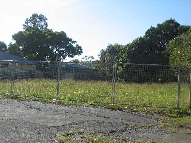 34 Tallebudgera Creek Road, Burleigh Heads QLD 4220