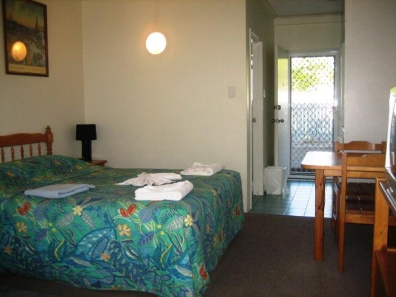 3/3 Redondo Avenue, Miami QLD 4220