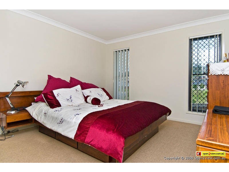 Pacific Pines QLD 4211