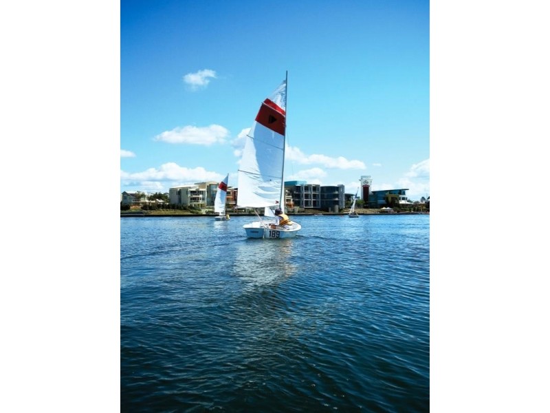 Cnr Moores Cres and Watts Avenue, Varsity Lakes QLD 4227