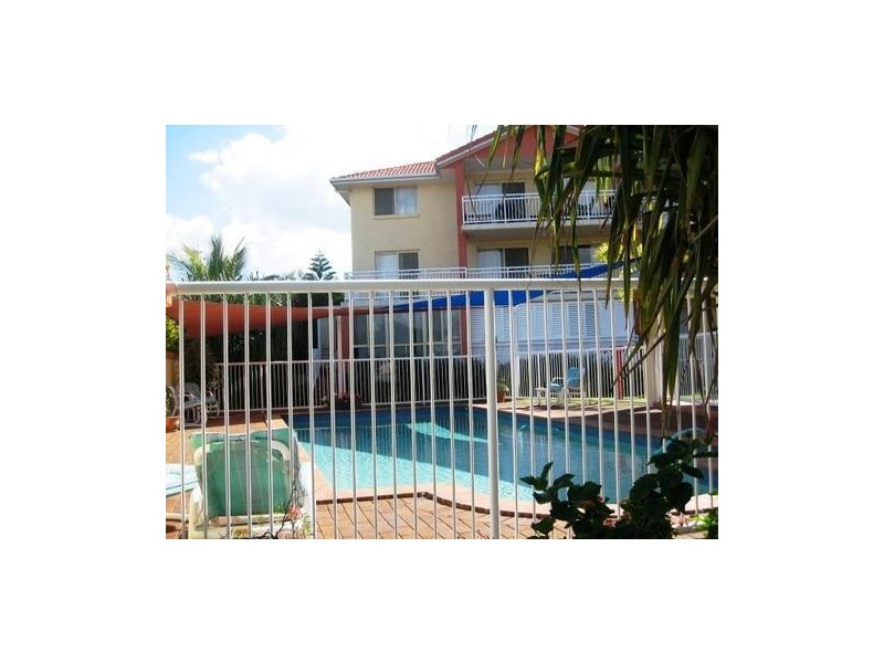 1/2103 Gold Coast Highway, Miami QLD 4220