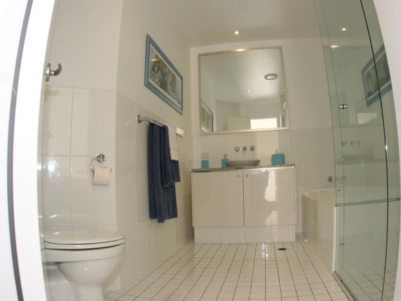 Varsity Lakes QLD 4227