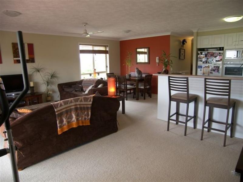 12/74 Thomas Drive, Chevron Island QLD 4217