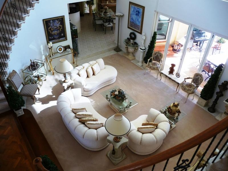 35 Istana View, Clear Island Waters QLD 4226