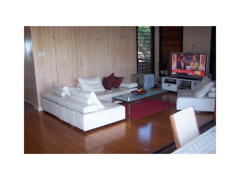 14 Woodgee Street, Currumbin QLD 4223