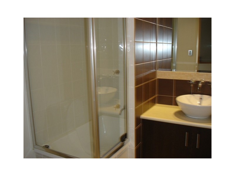 10/16 Baker Avenue, Labrador QLD 4215