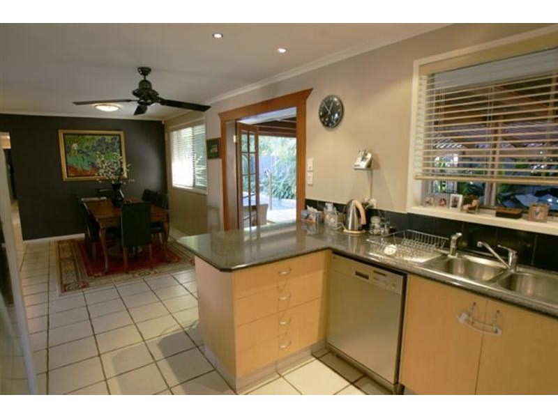 330 Monaco Street, Broadbeach Waters QLD 4218