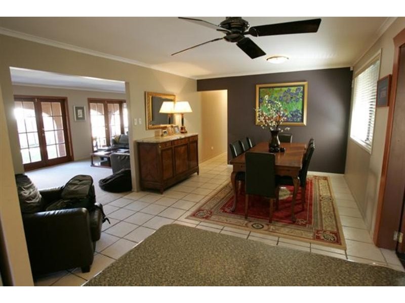 330 Monaco Street, Broadbeach Waters QLD 4218