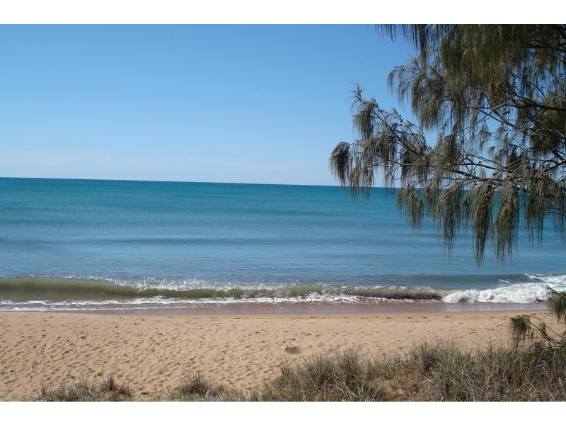 282 Sylvan Drive, Moore Park Beach QLD 4670