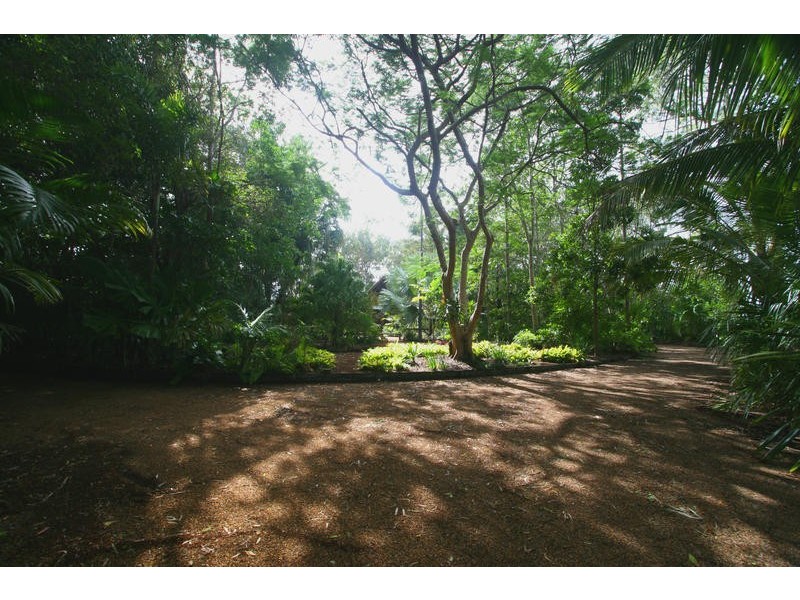 282 Sylvan Drive, Moore Park Beach QLD 4670