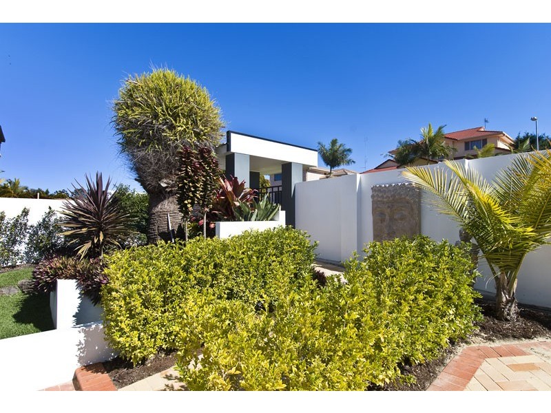 27 Tullamarine Drive, Robina QLD 4226