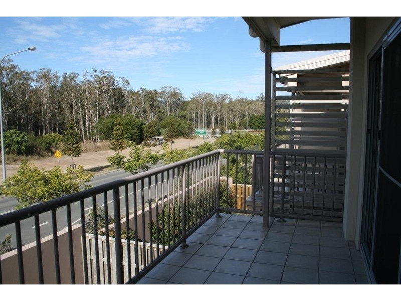 7/19 Carina Peak Drive, Varsity Lakes QLD 4227