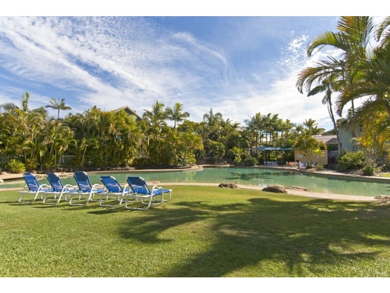 117/215 Cottesloe Drive, Mermaid Waters QLD 4218